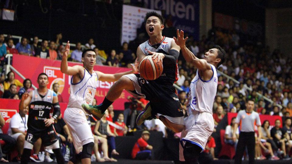 Prastawa aktor kemenangan M88 Aspac Jakarta versus Satria Muda dengan cetak 24 poin. - INDOSPORT
